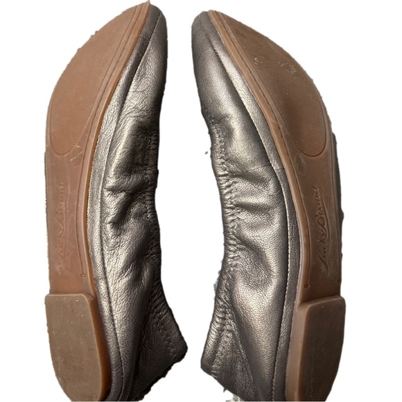Lucky Brand ‘Emmie’ Ballet Flat in Platinum Size 8.5M - Picture 7 of 8